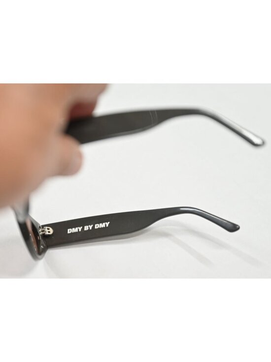DMY by DMY Quin Sunglasses DMY03SCB in Grey main image 4
